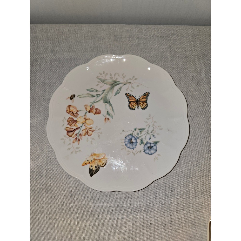 Lenox Butterfly Meadow Monarch Dinner Plate White Floral 10.75" Excellent
